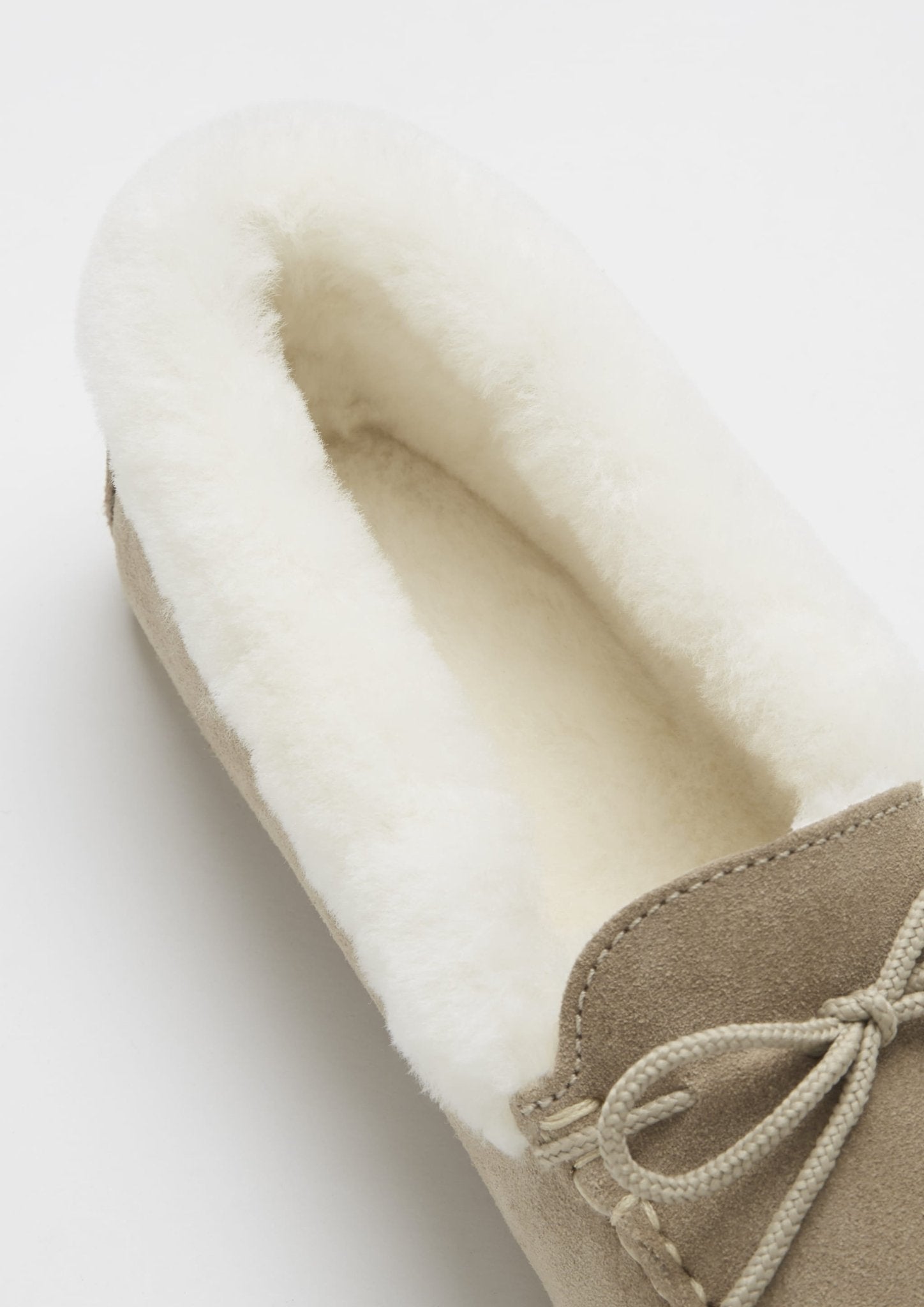 Women's slippers, sheepskin, taupe suede - Hugs & Co.