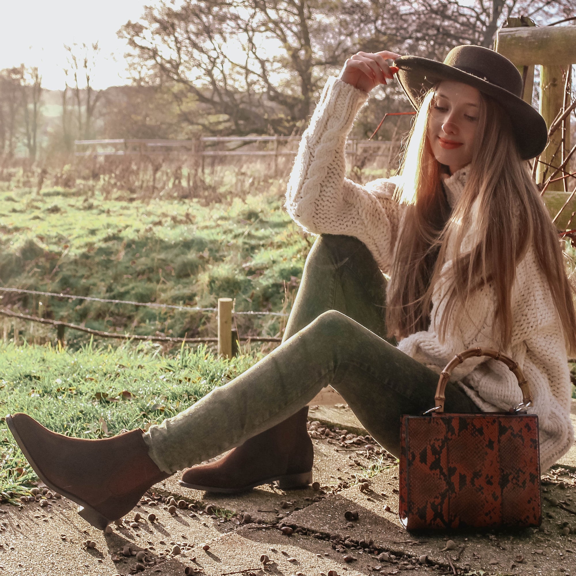 Hugs & Co. Women's suede chelsea boots