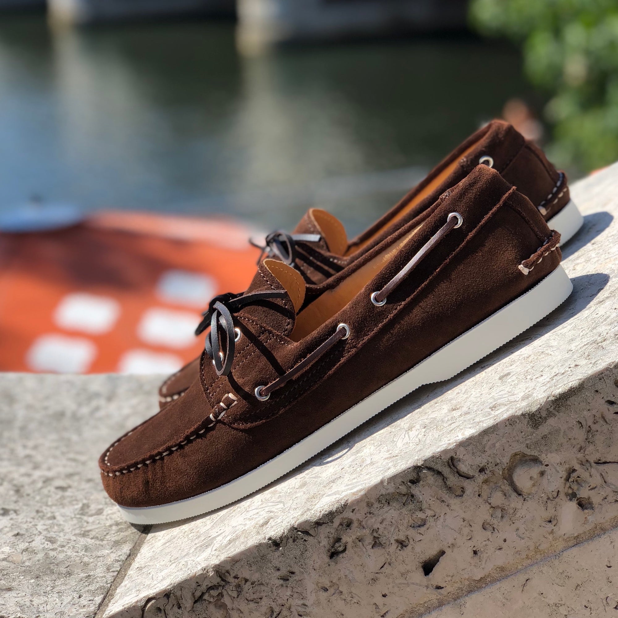 hugs & co deck shoes