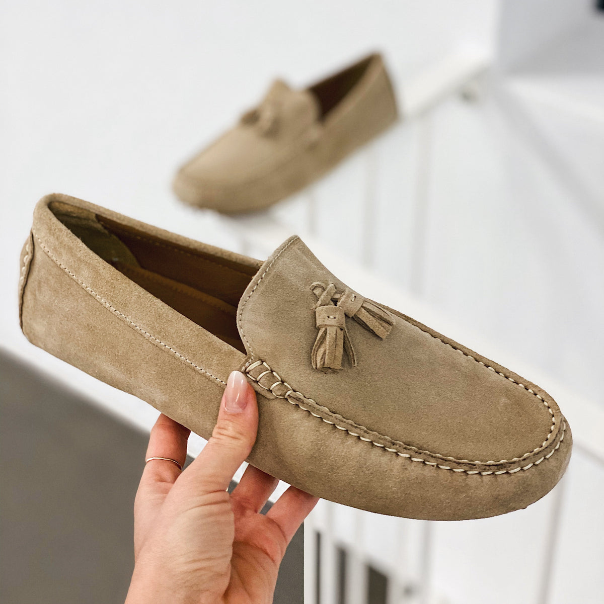 Hugs & Co. loafers