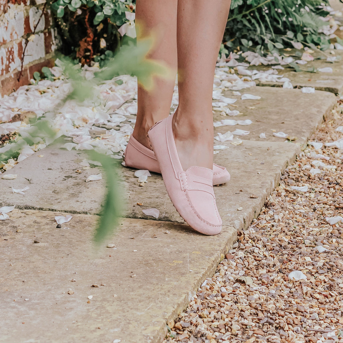 Hugs & Co. pink women's loafers