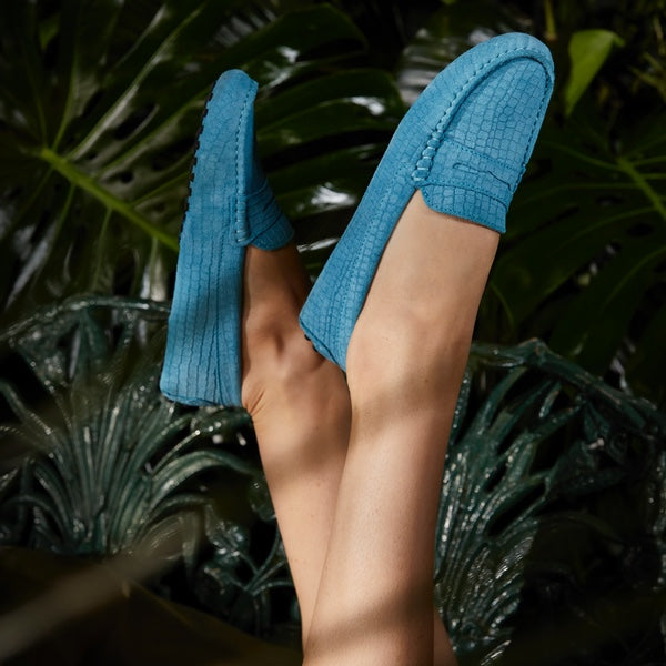 Hugs & Co. blue driving loafers