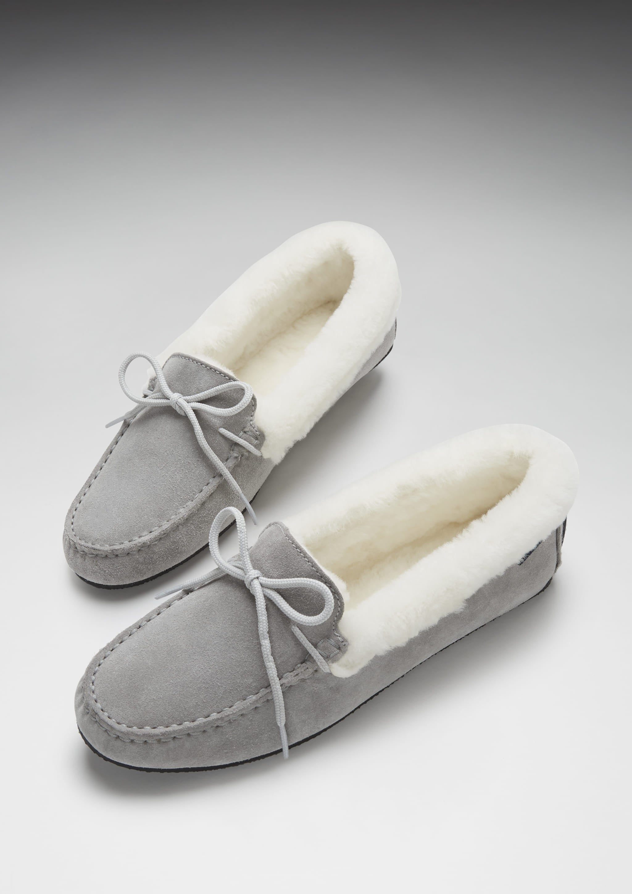 Women s slippers sheepskin dove grey suede Hugs Co