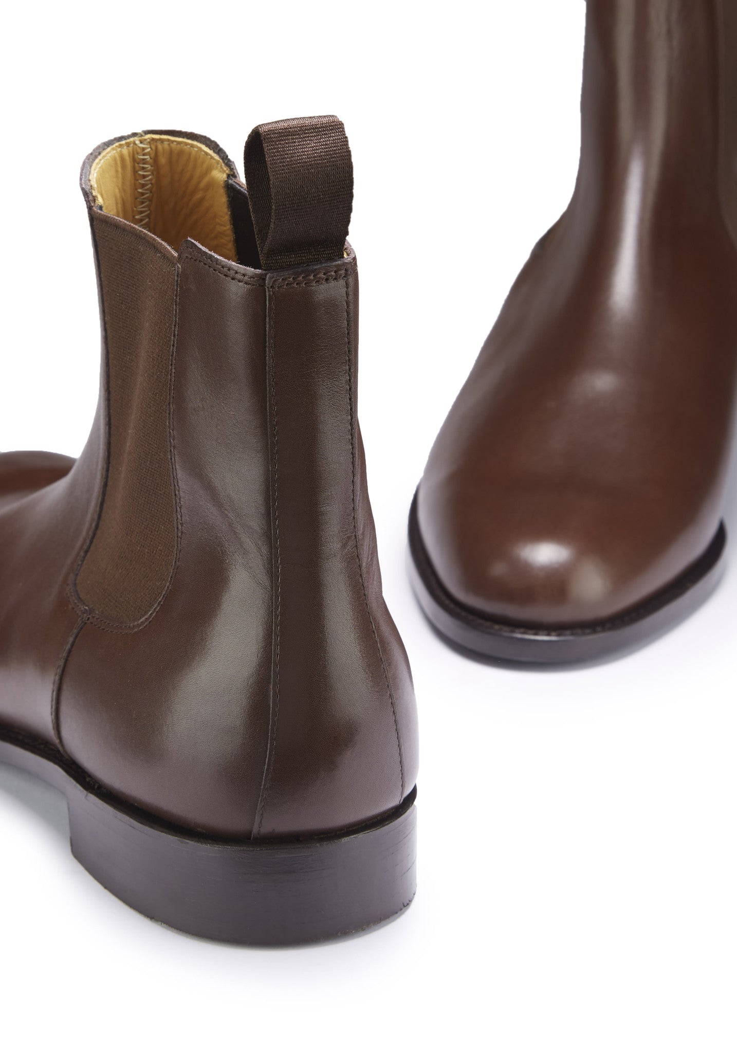 Chelsea Boots Brown Leather Front and Back