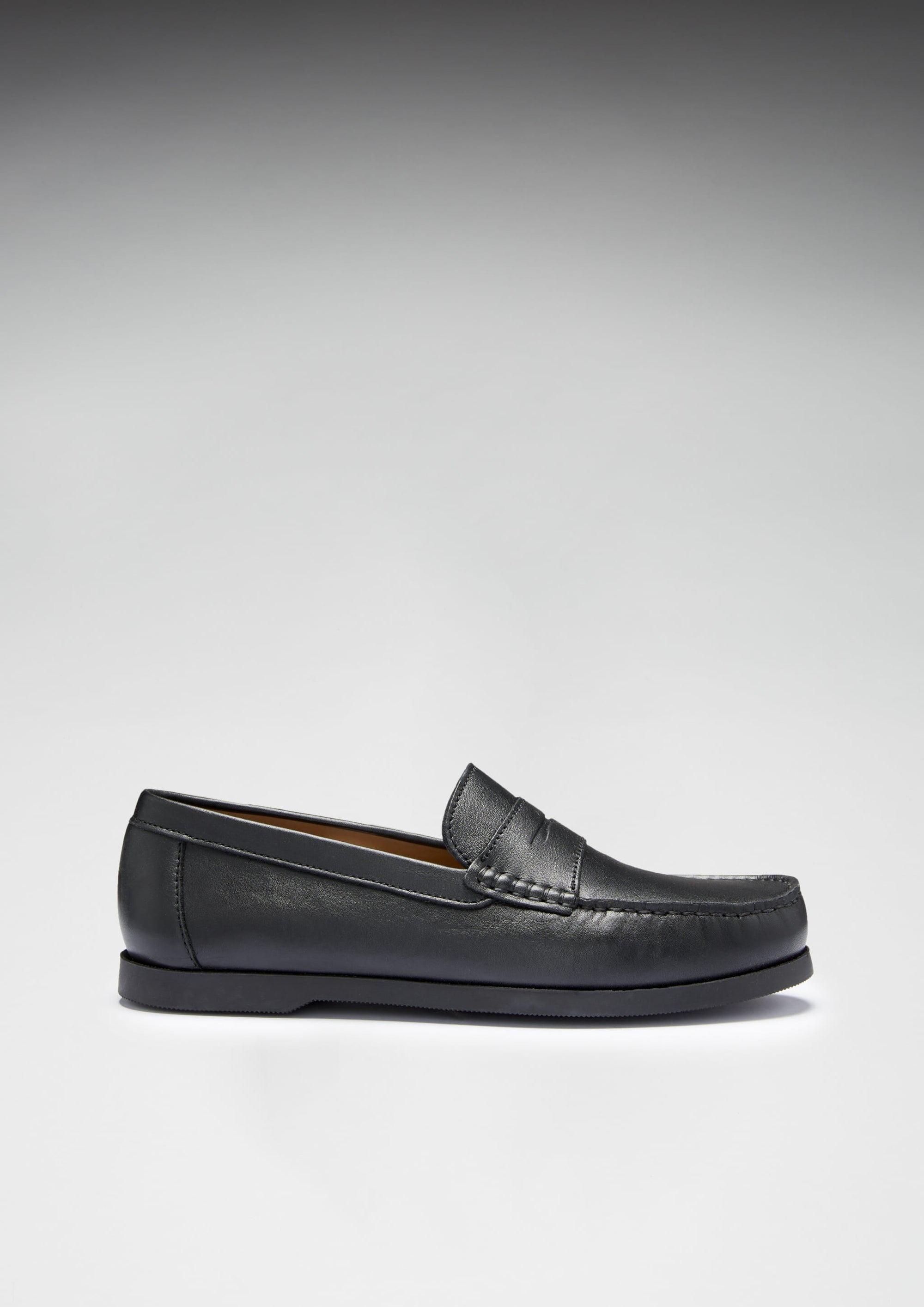 Boat Loafers, black leather, Hugs & Co.